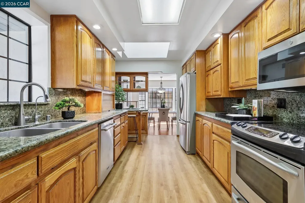 5456 Degnan Drive Martinez CA 94553