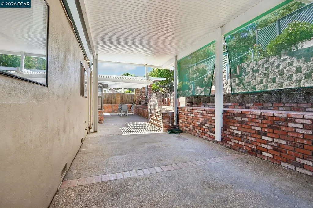 5456 Degnan Drive Martinez CA 94553