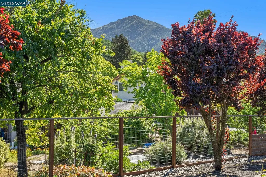 8106 Marsh Creek Road Clayton CA 94517