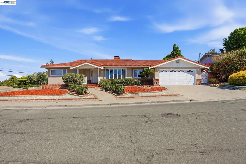 1204 Vistagrand Drive San Leandro CA 94577