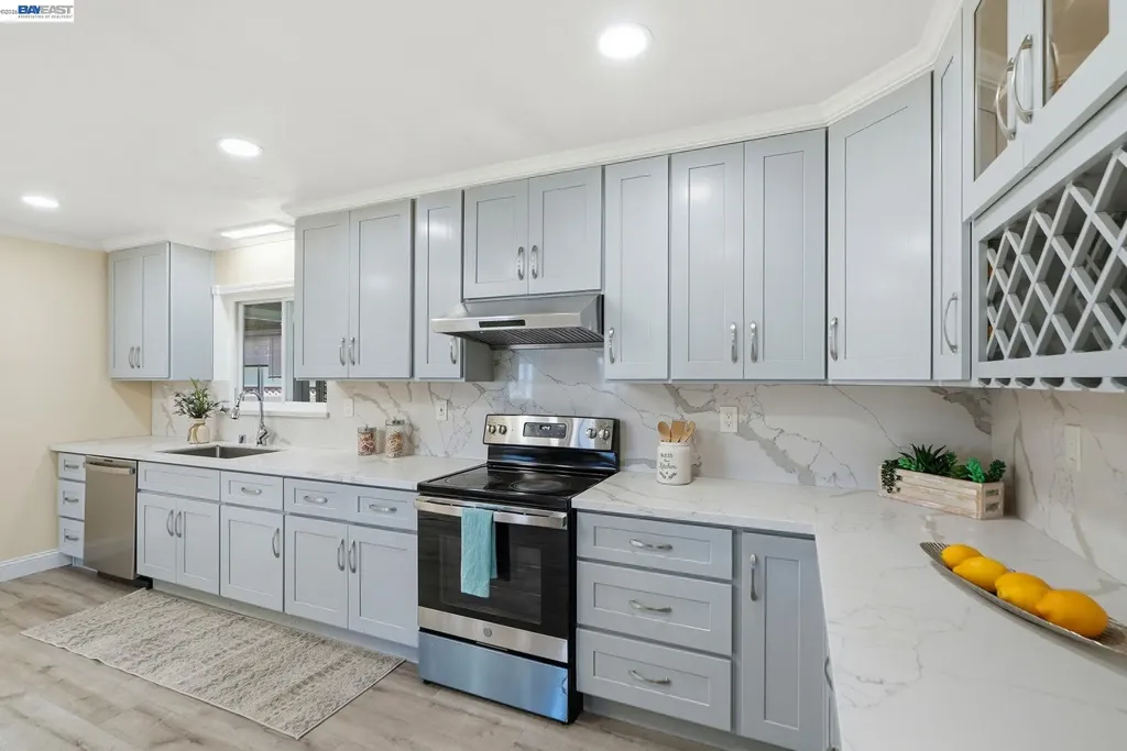 1204 Vistagrand Drive San Leandro CA 94577