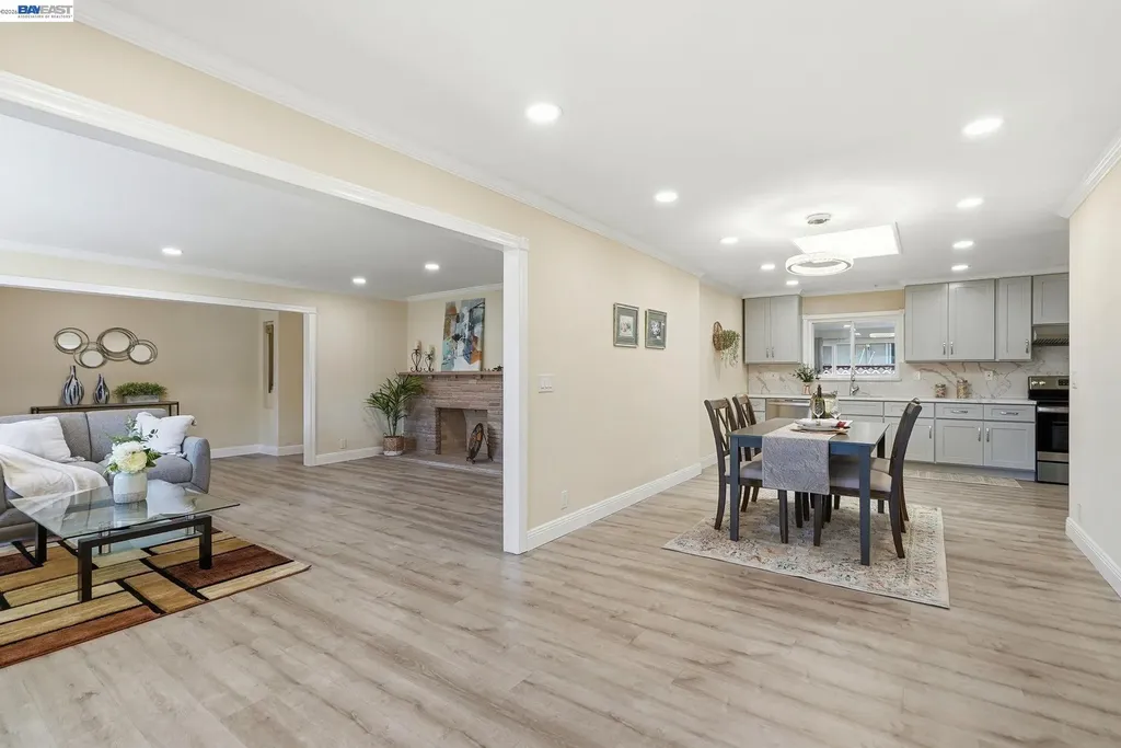 1204 Vistagrand Drive San Leandro CA 94577