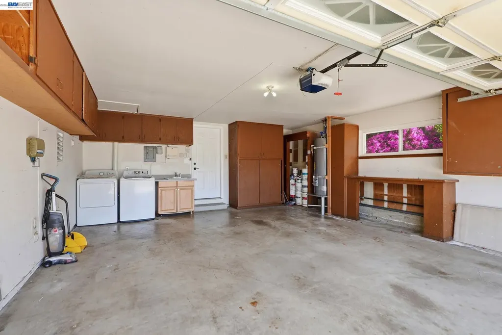1204 Vistagrand Drive San Leandro CA 94577