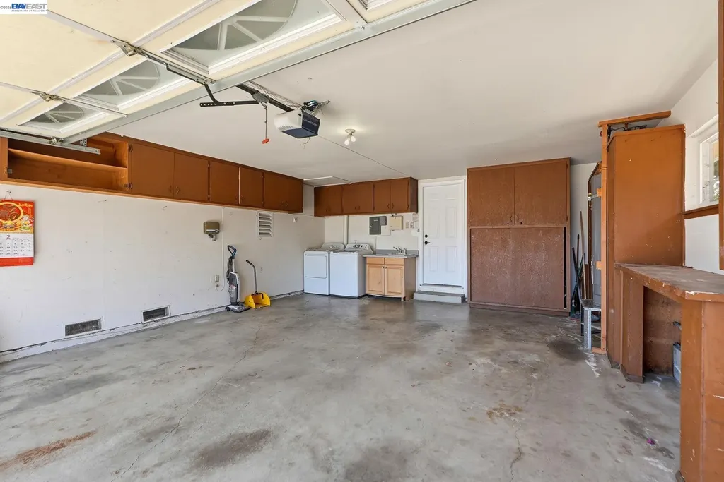 1204 Vistagrand Drive San Leandro CA 94577