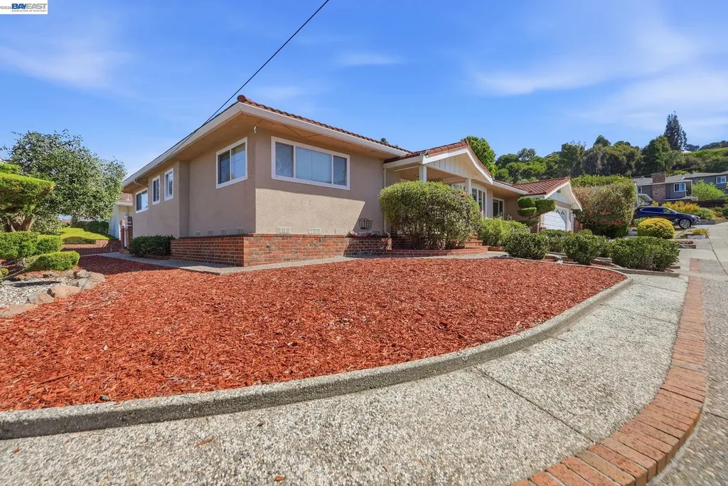 1204 Vistagrand Drive San Leandro CA 94577