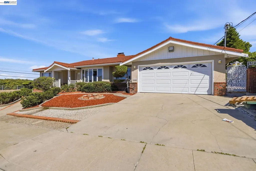 1204 Vistagrand Drive San Leandro CA 94577