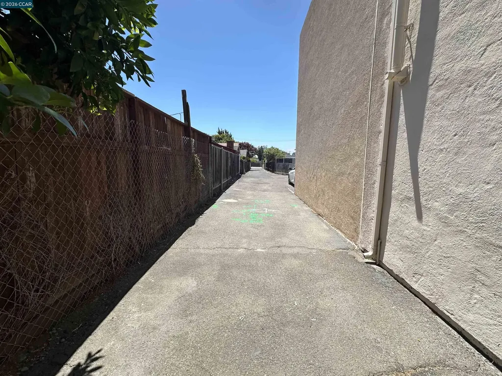 685 14th Street San Leandro CA 94577