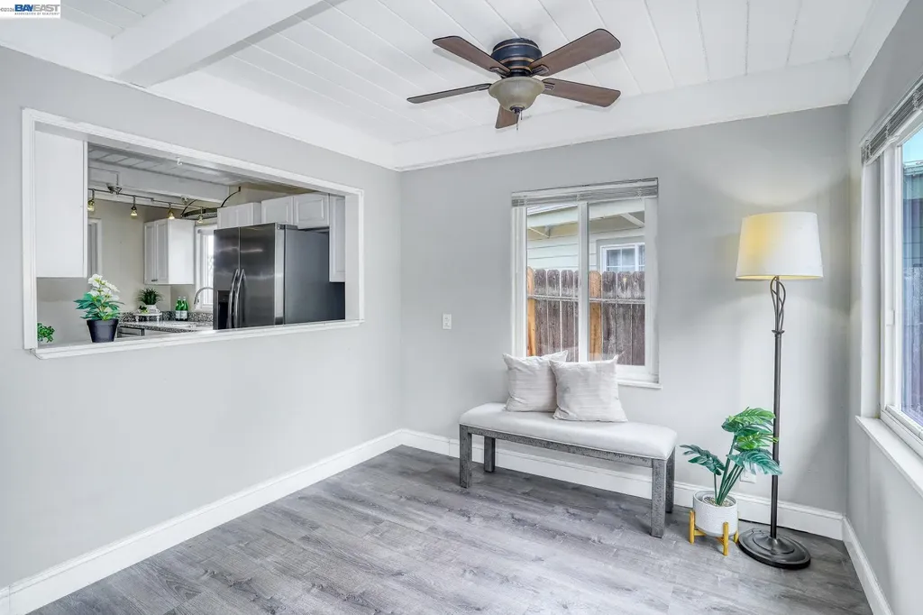 738 Lilly Hayward CA 94544