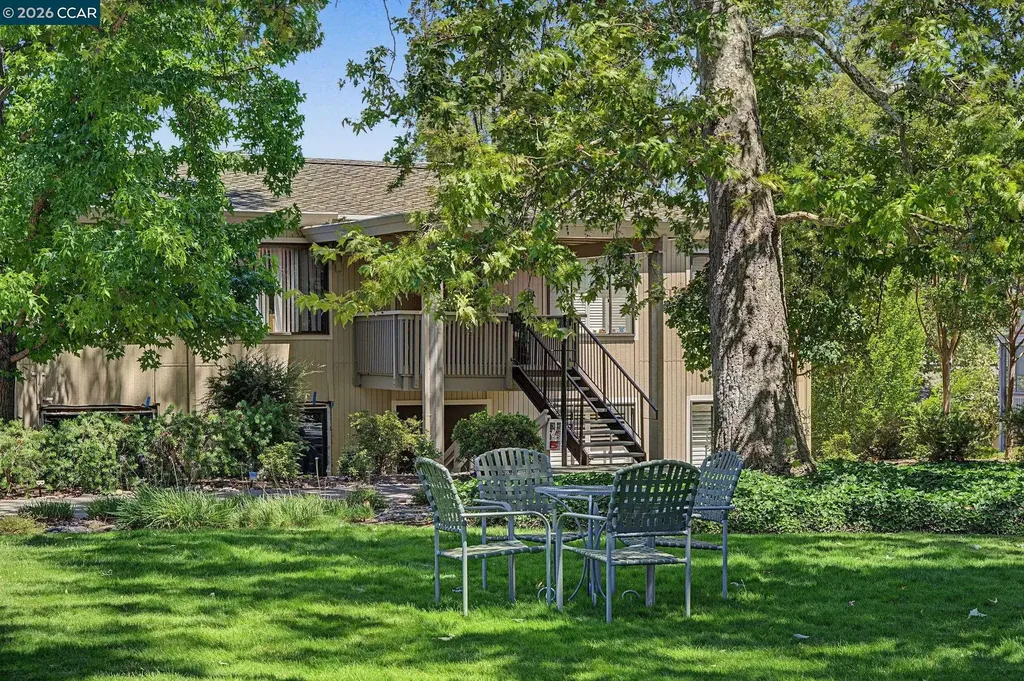 1108 Fairlawn Court Walnut Creek CA 94595