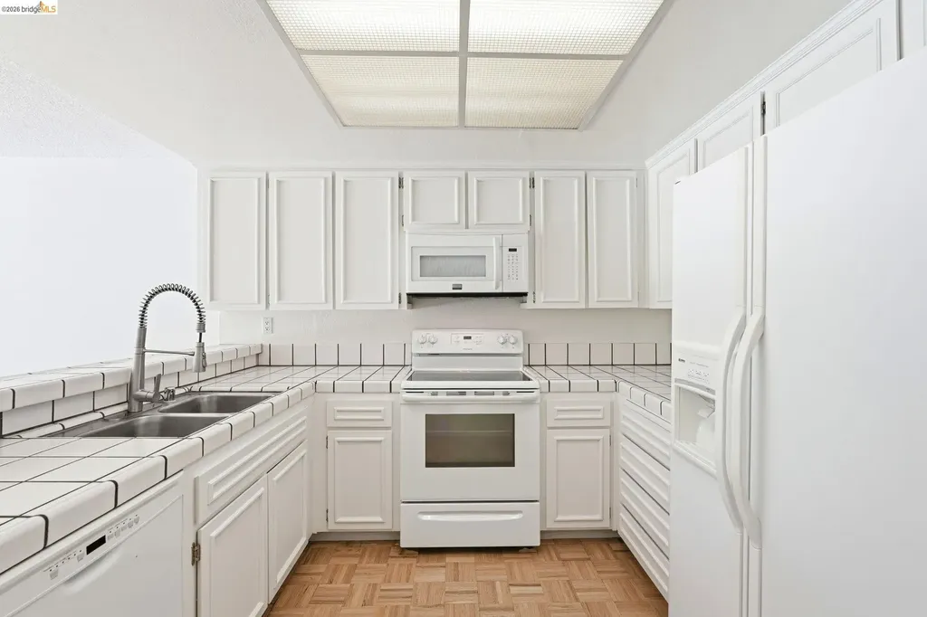 2231 Heathrow Place San Leandro CA 94577