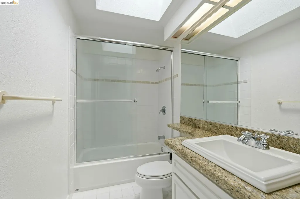 2231 Heathrow Place San Leandro CA 94577