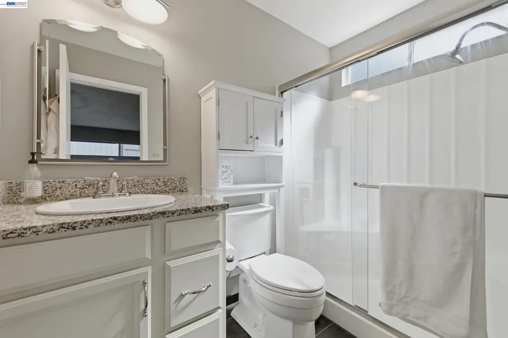 23004 Avis Lane Hayward CA 94541