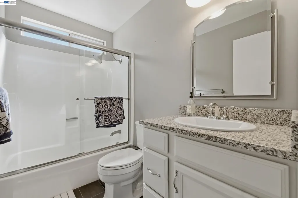 23004 Avis Lane Hayward CA 94541