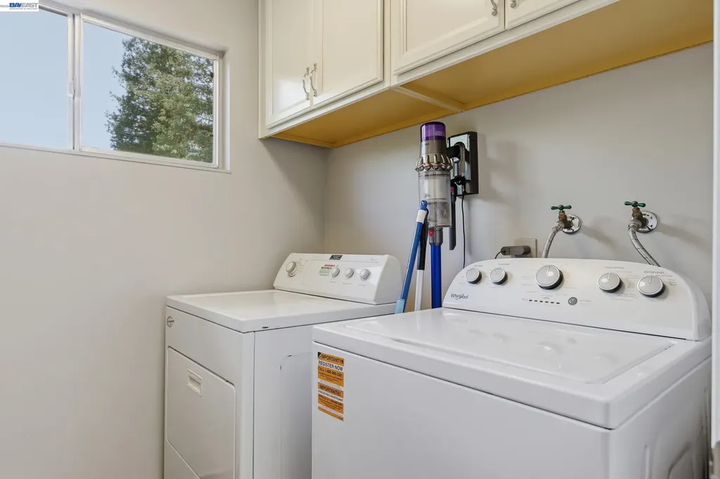 23004 Avis Lane Hayward CA 94541