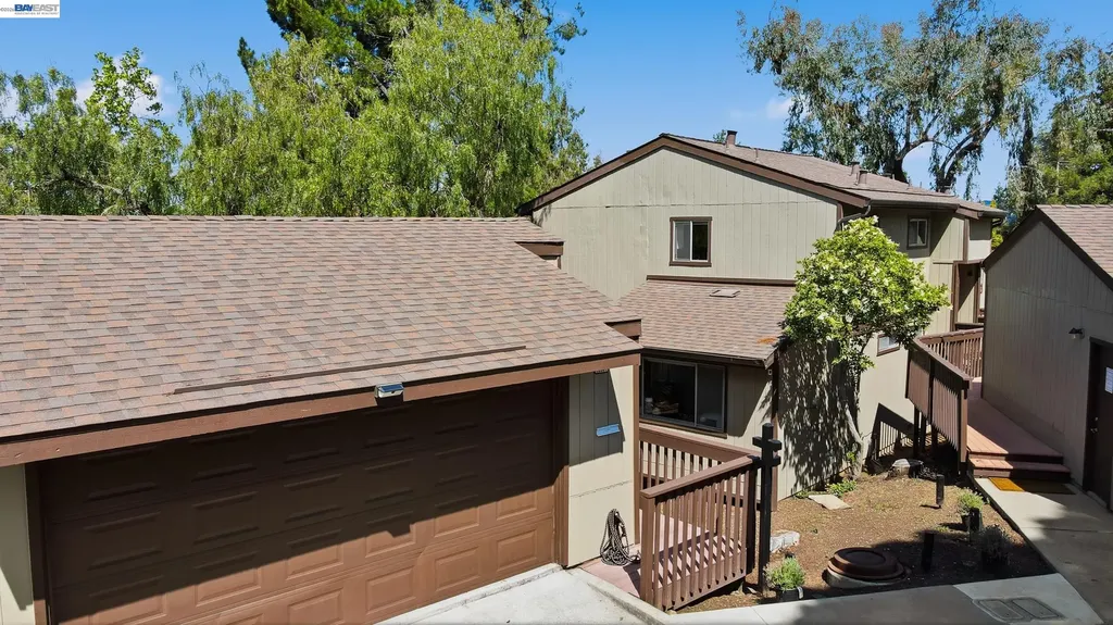 23004 Avis Lane Hayward CA 94541