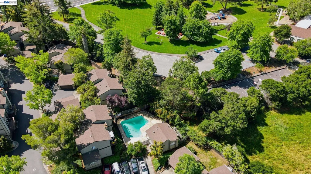 23004 Avis Lane Hayward CA 94541