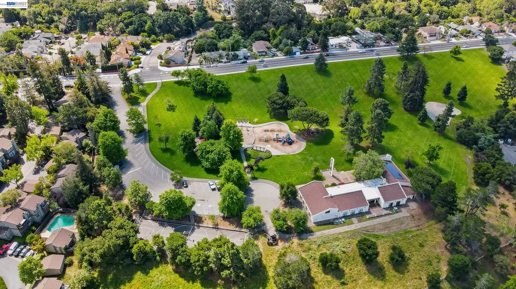 23004 Avis Lane Hayward CA 94541