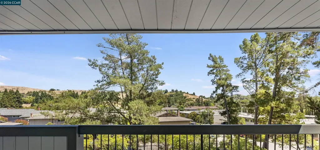2091 Ascot Drive Moraga CA 94556