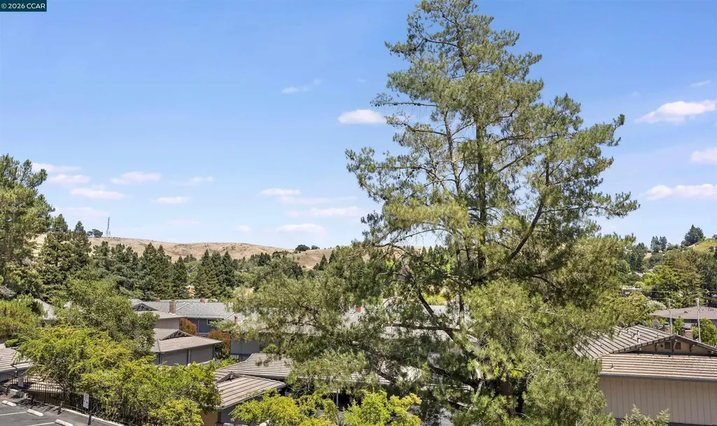 2091 Ascot Drive Moraga CA 94556