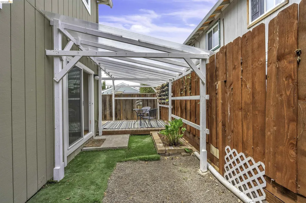 20278 Forest Avenue Castro Valley CA 94546
