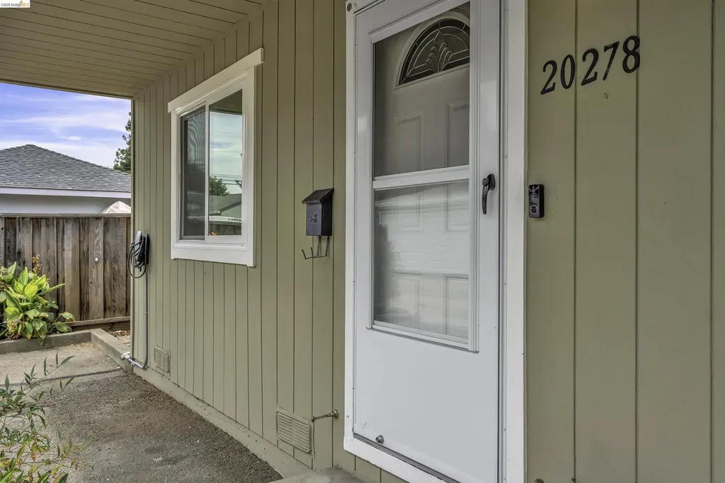 20278 Forest Avenue Castro Valley CA 94546