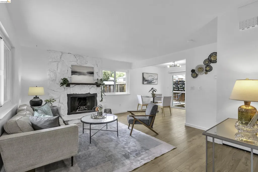 20278 Forest Avenue Castro Valley CA 94546