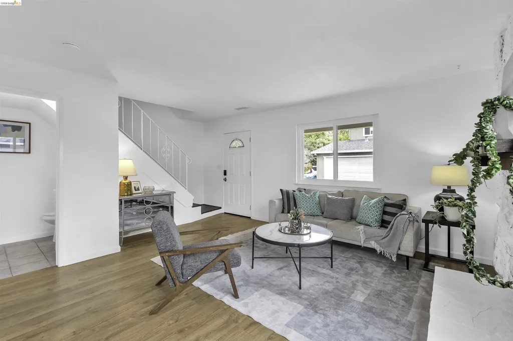20278 Forest Avenue Castro Valley CA 94546