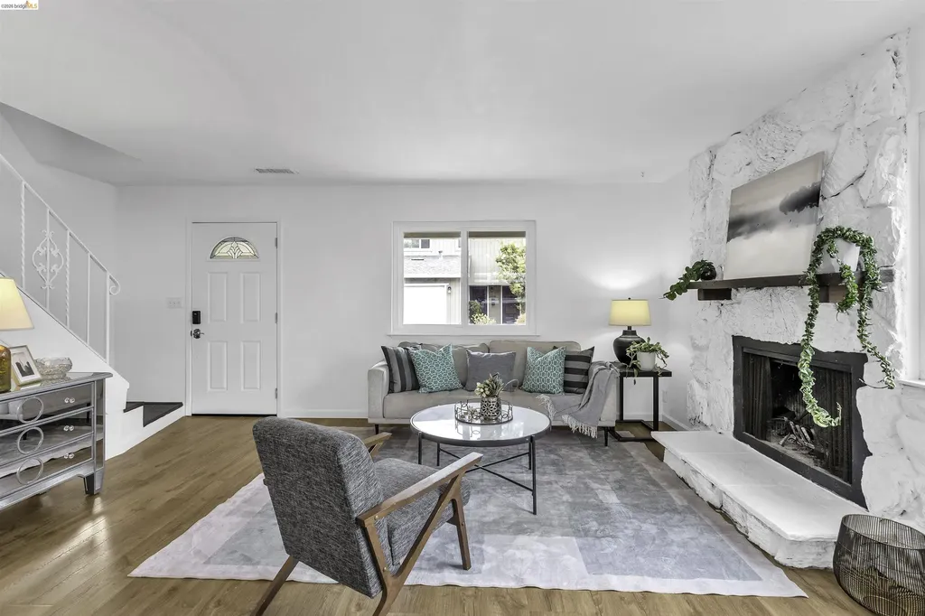 20278 Forest Avenue Castro Valley CA 94546