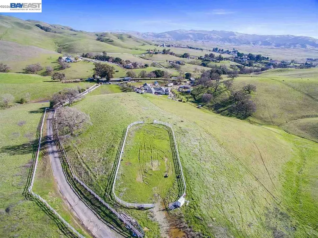 3329 Little Valley Road Sunol CA 94586