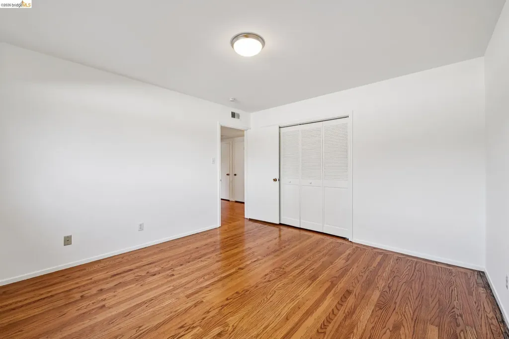 1410 Lakeshore Avenue Oakland CA 94606