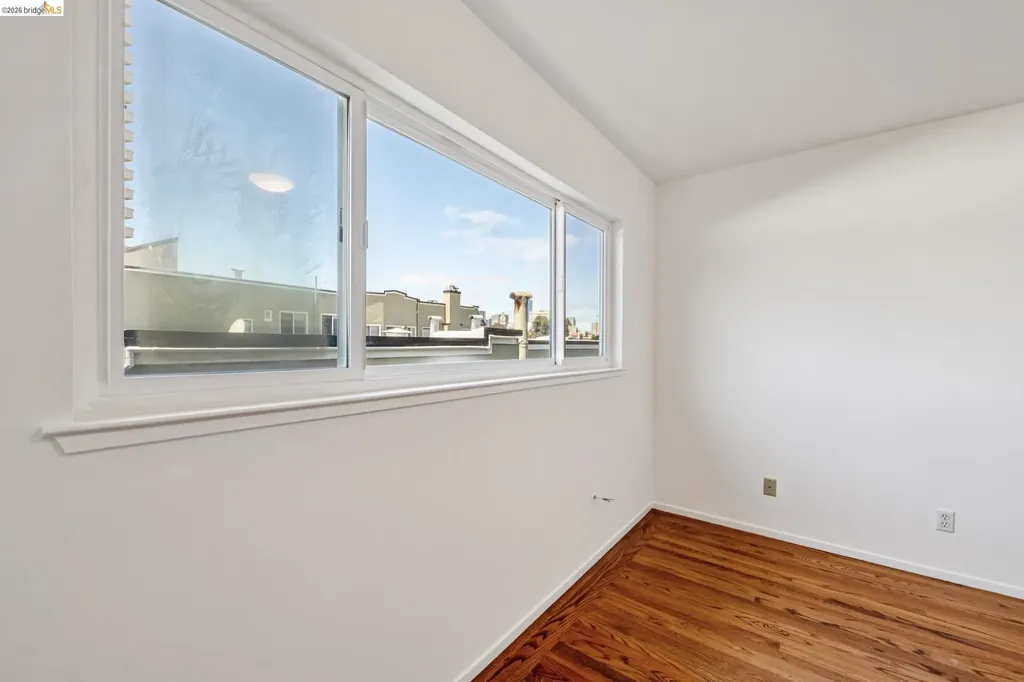 1410 Lakeshore Avenue Oakland CA 94606