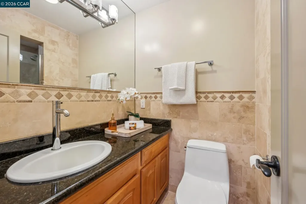5400 Broadway Terrace Oakland CA 94618