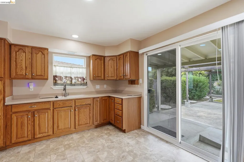 509 Putnam Antioch CA 94509