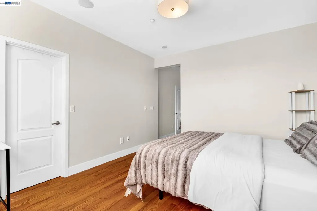 6003 Old Quarry Loop Oakland CA 94605