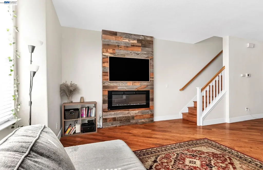 6003 Old Quarry Loop Oakland CA 94605