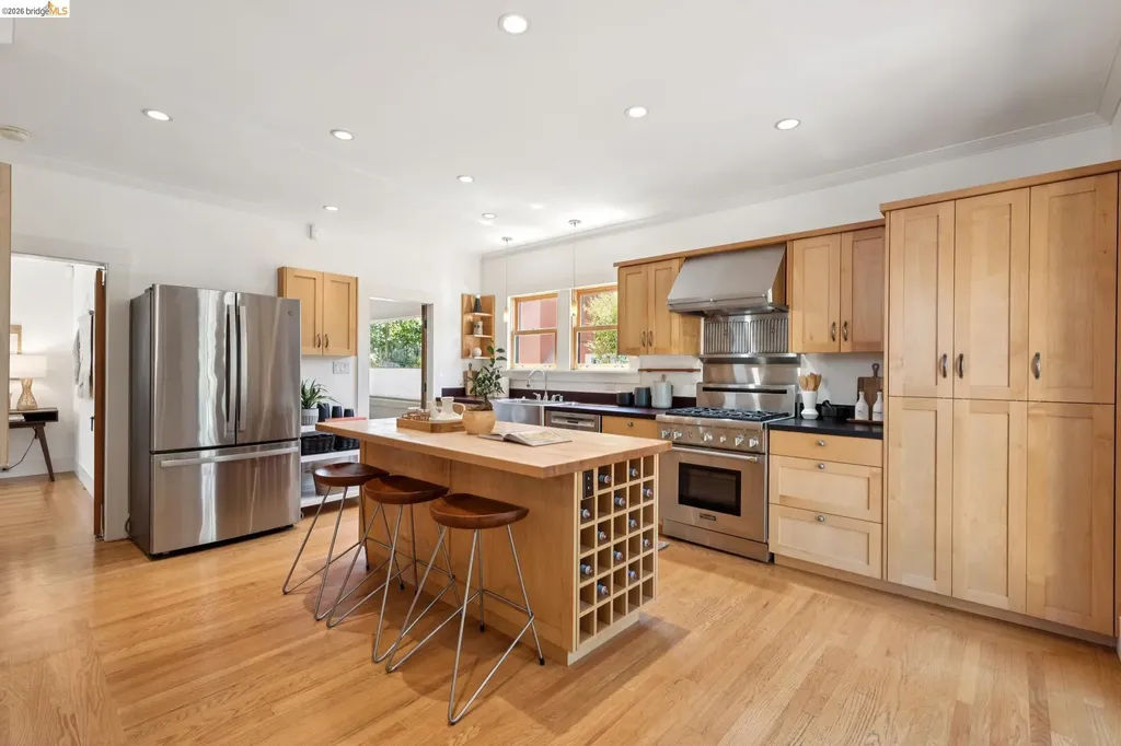 1645 Capistrano Avenue Berkeley CA 94707