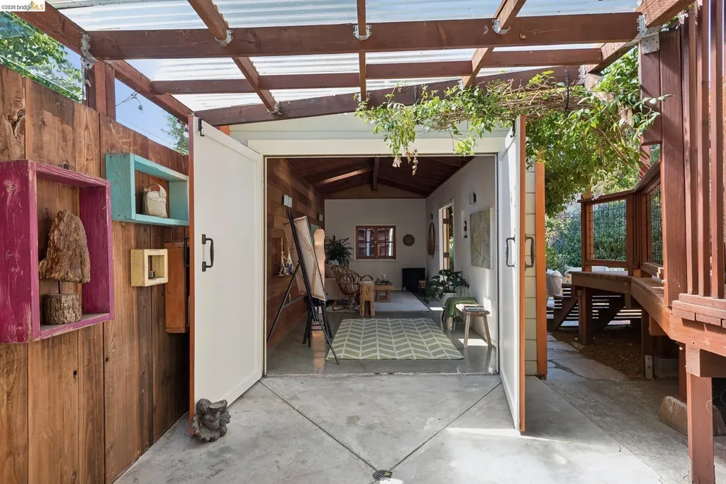 1645 Capistrano Avenue Berkeley CA 94707