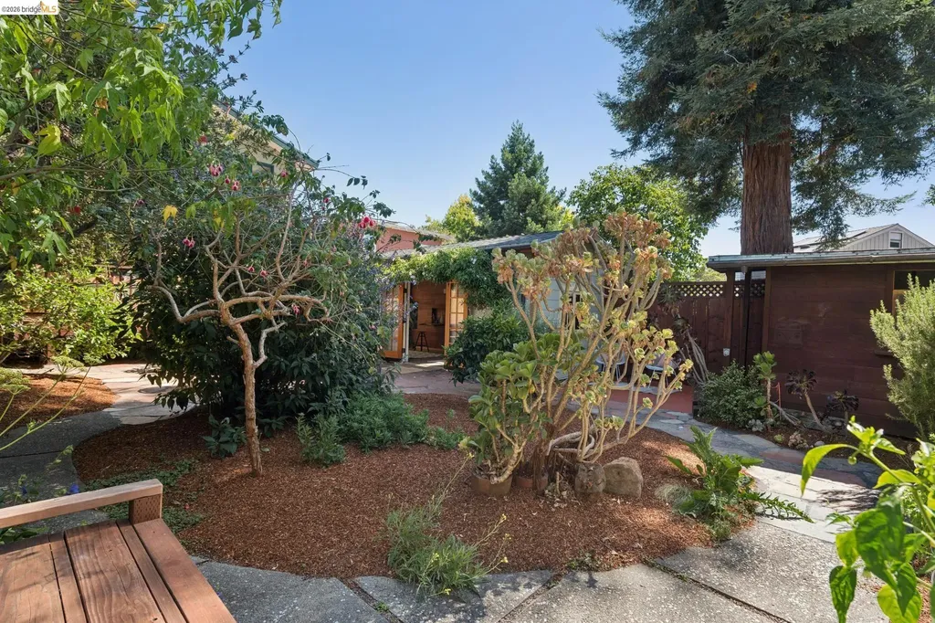 1645 Capistrano Avenue Berkeley CA 94707