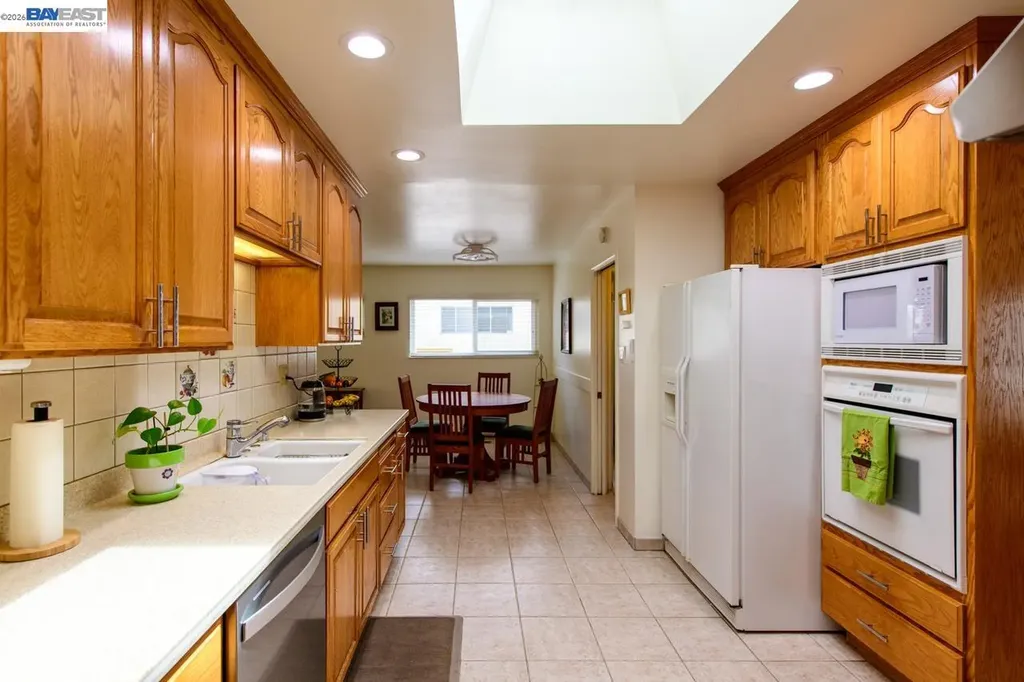 1356 Linton Street San Leandro CA 94577