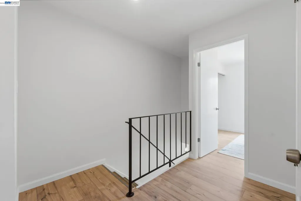 27803 Hummingbird Court Hayward CA 94545