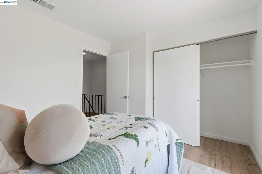 27803 Hummingbird Court Hayward CA 94545