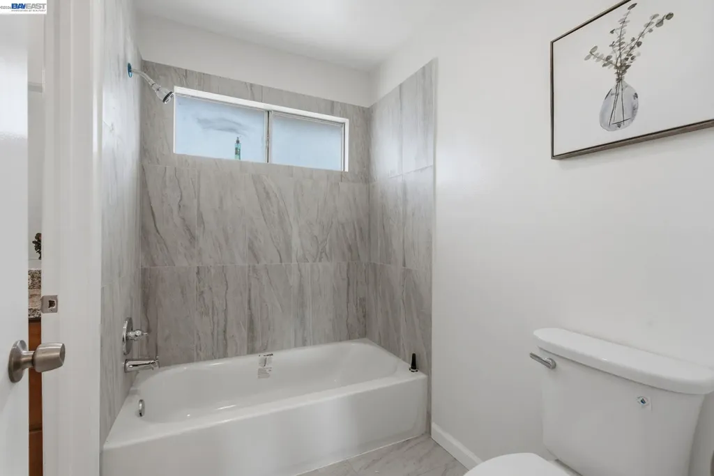 27803 Hummingbird Court Hayward CA 94545