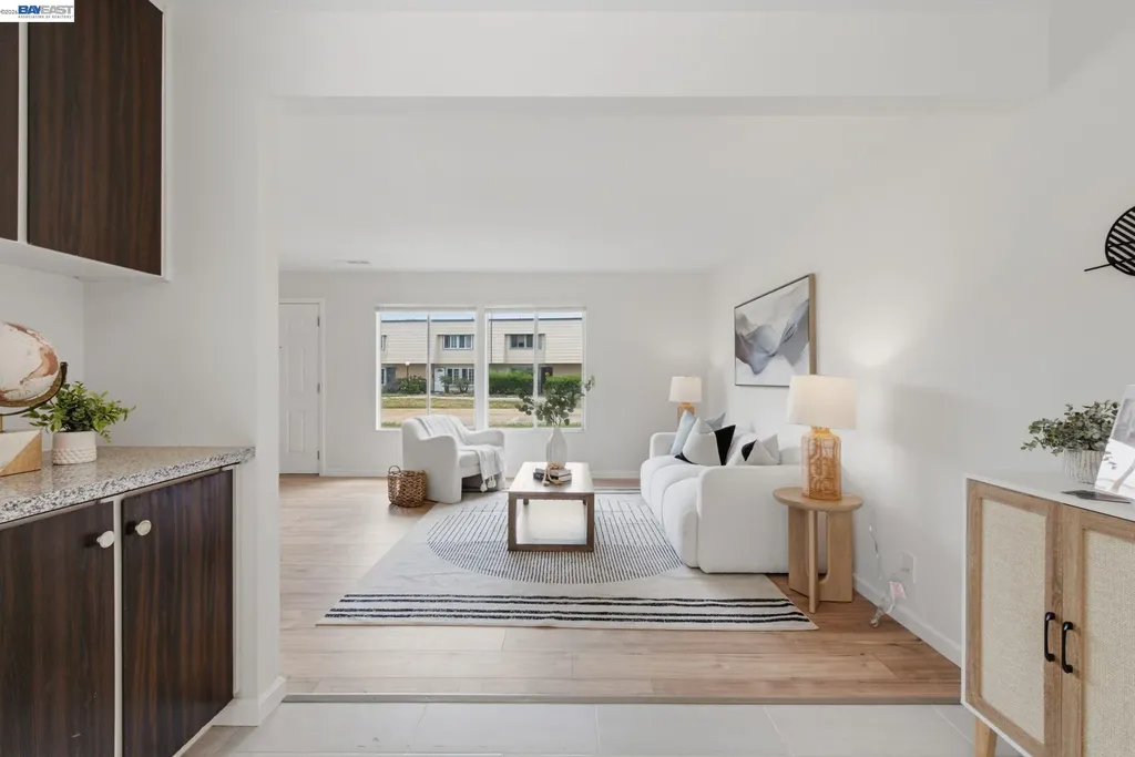 27803 Hummingbird Court Hayward CA 94545