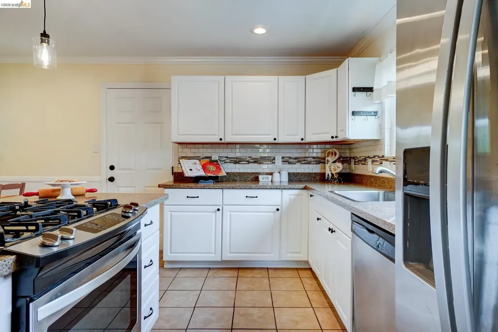 4709 Santa Rita Road Richmond CA 94803