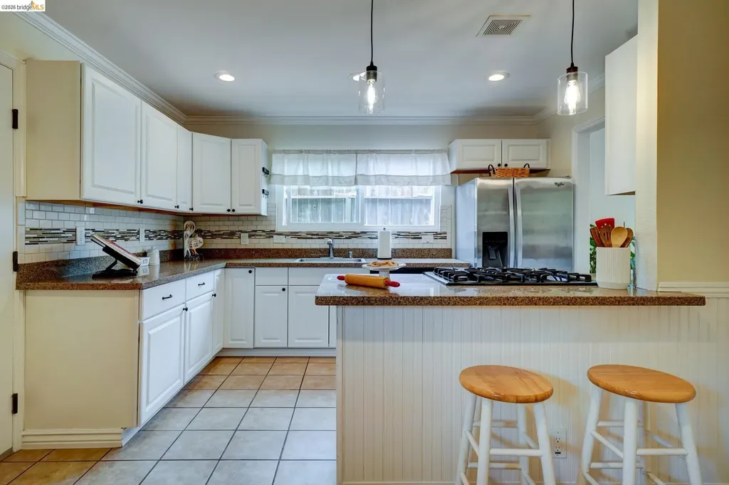 4709 Santa Rita Road Richmond CA 94803