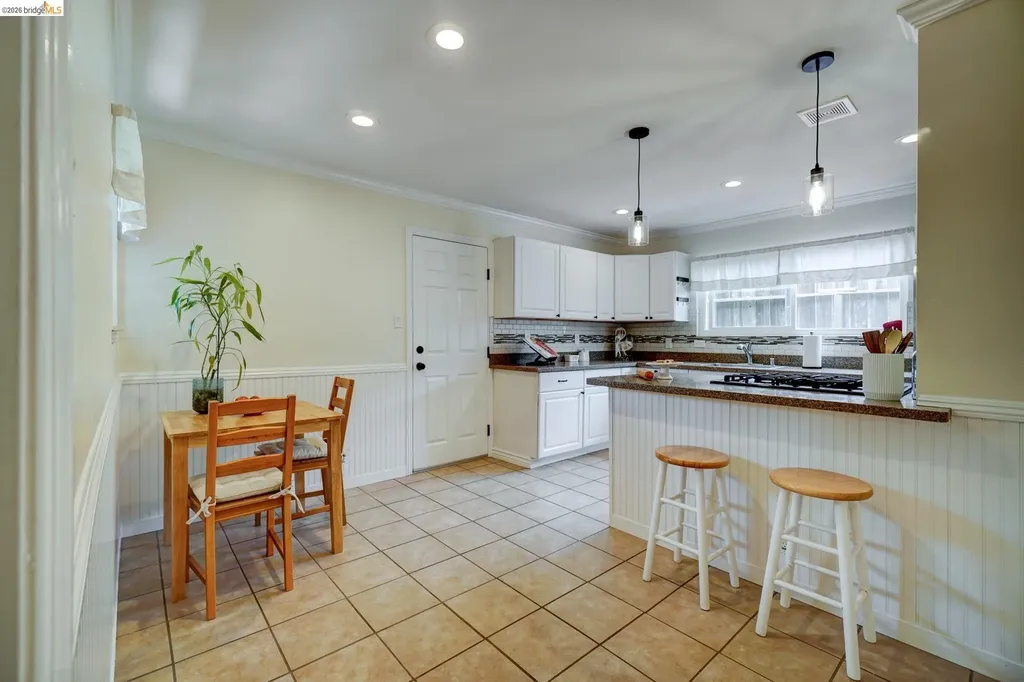 4709 Santa Rita Road Richmond CA 94803