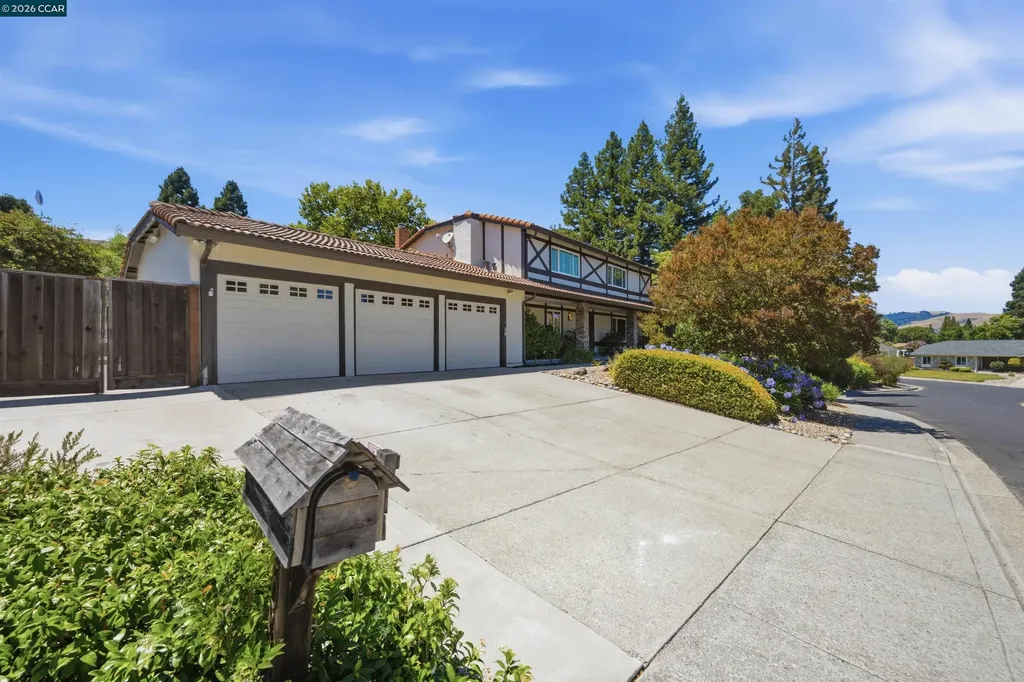 204 Lasso Circle San Ramon CA 94583