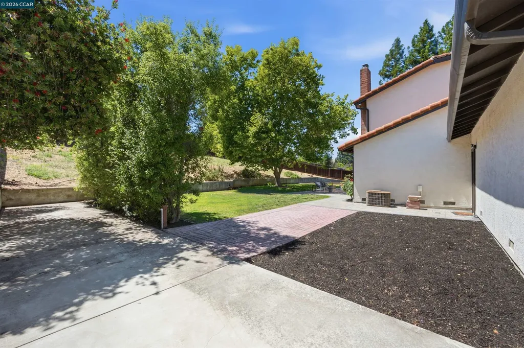 204 Lasso Circle San Ramon CA 94583