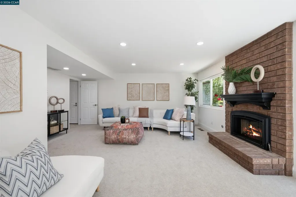 204 Lasso Circle San Ramon CA 94583