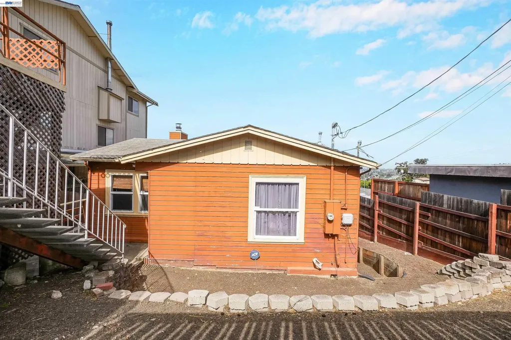16805 President Drive Castro Valley CA 94578